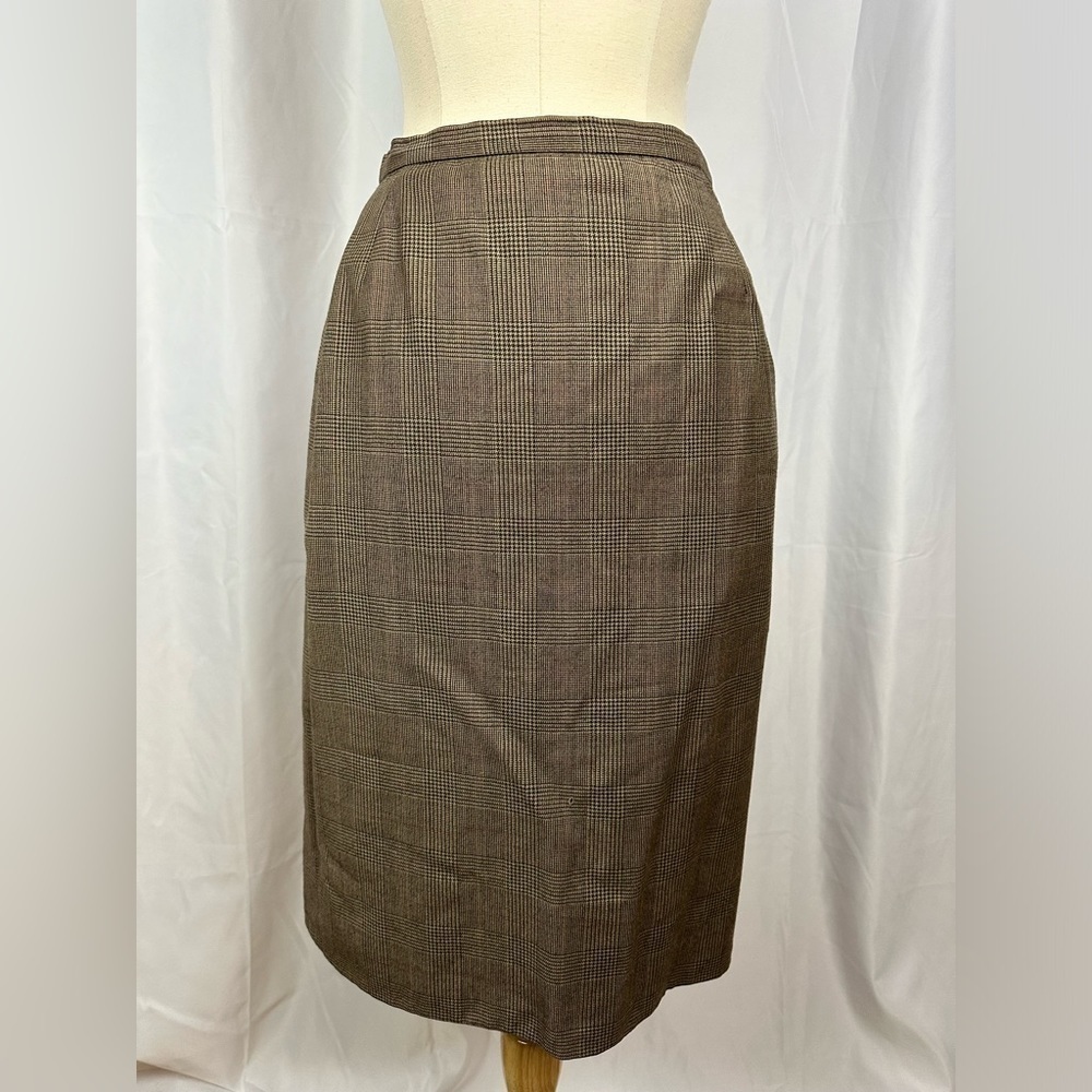 New Dolce & Gabbana Brown Wool Skirt with Pleated Back Sz 40 - Picture 2 of 3